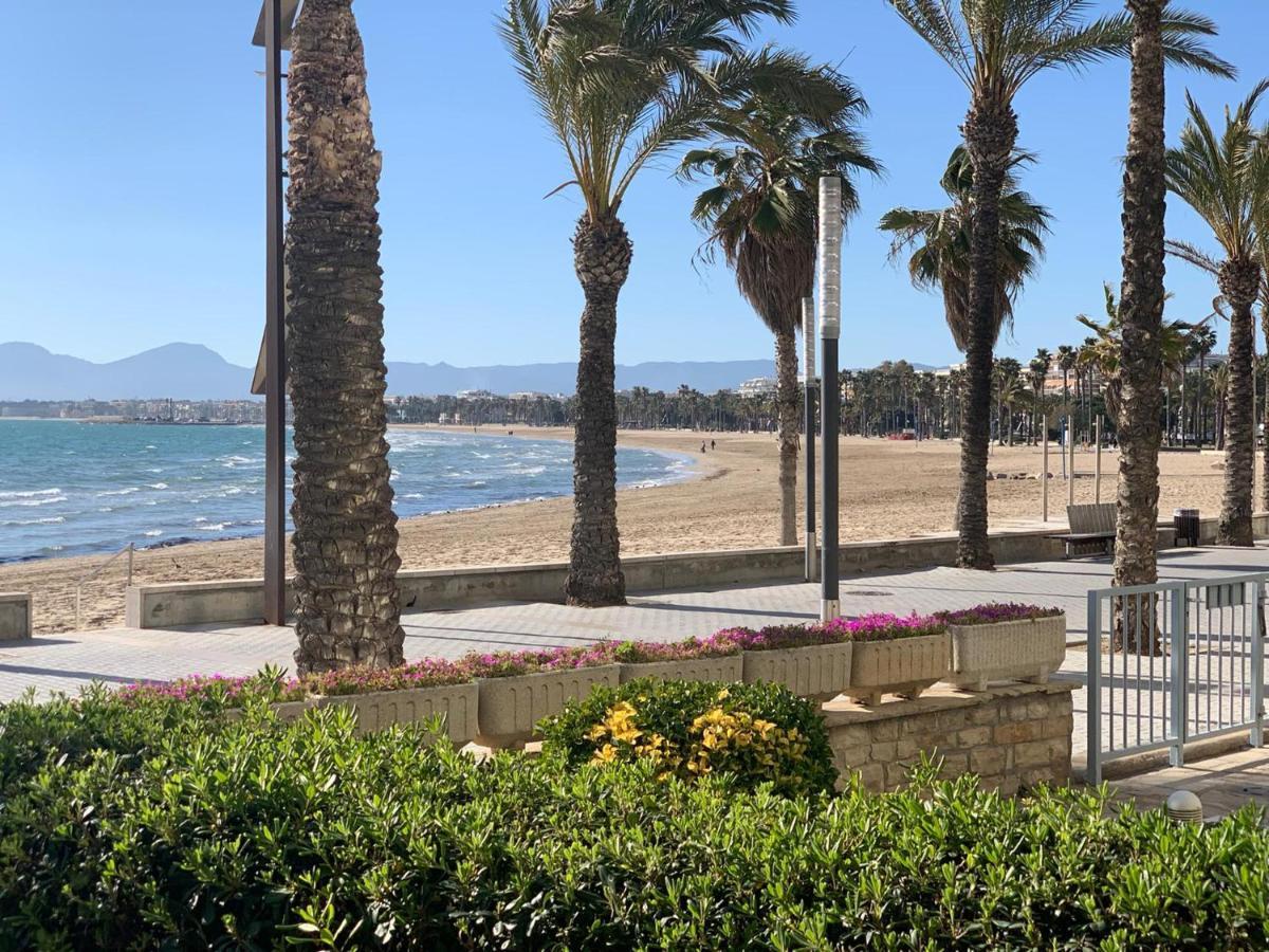 Horizonte Frontbeach Apartment Salou